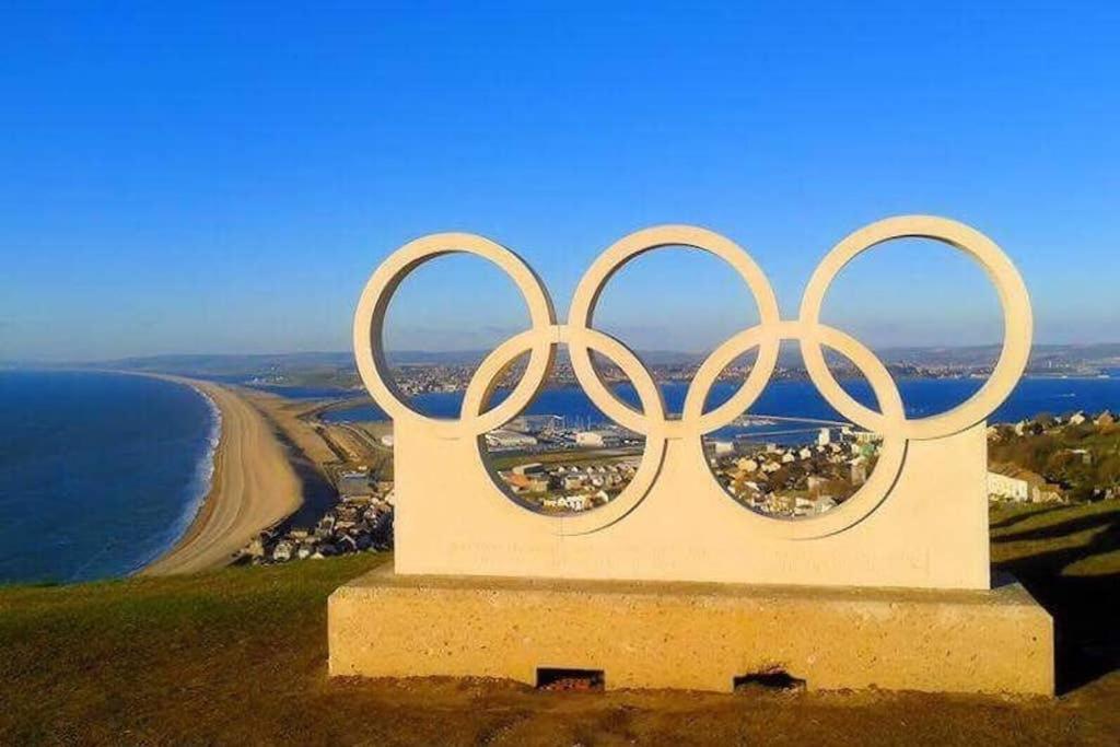 Olympic Village Vela - Portland Bagian luar foto